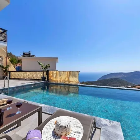 Lueks Ve Benzersiz Firoza 3 Villa Kaş