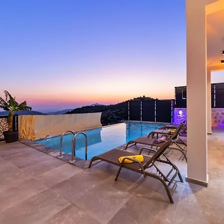 Villa Lueks Ve Benzersiz Firoza 3