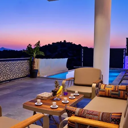 Villa Lueks Ve Benzersiz Firoza 3